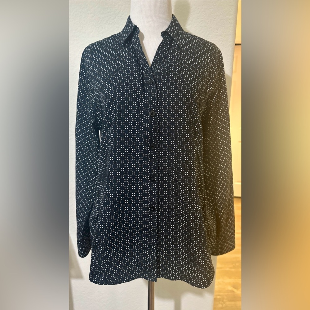 Chicos Women’s Size 0 Blouse Button Up Black And White Top